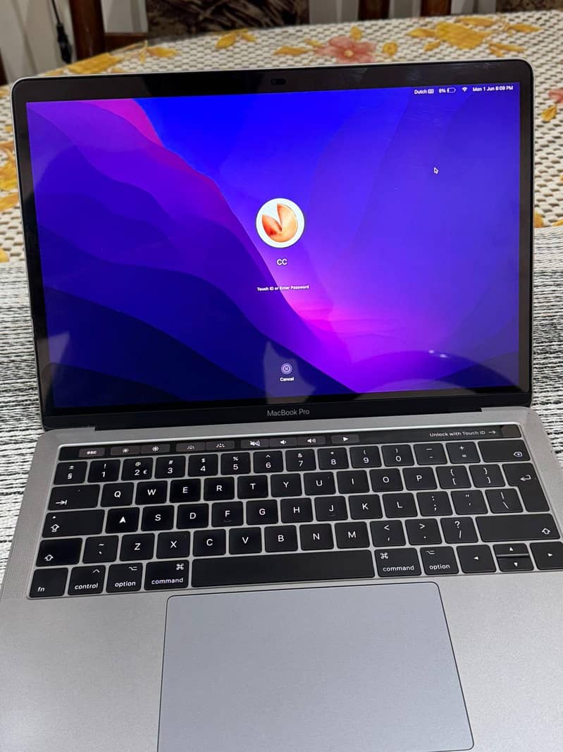 MacBook pro 2017 3