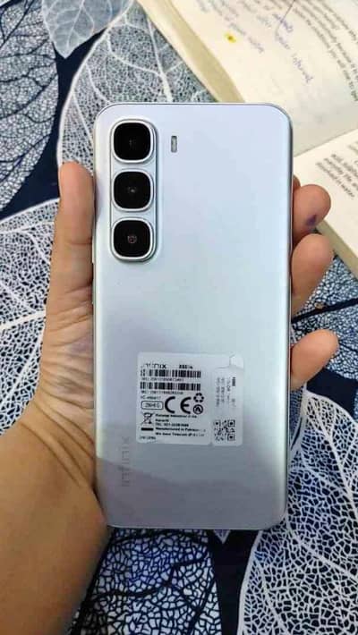Infinix hot 60pro puls for sell  urgent sell karna g