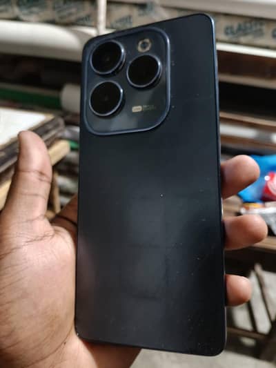 Infinix Hot 40 Pro 8/256