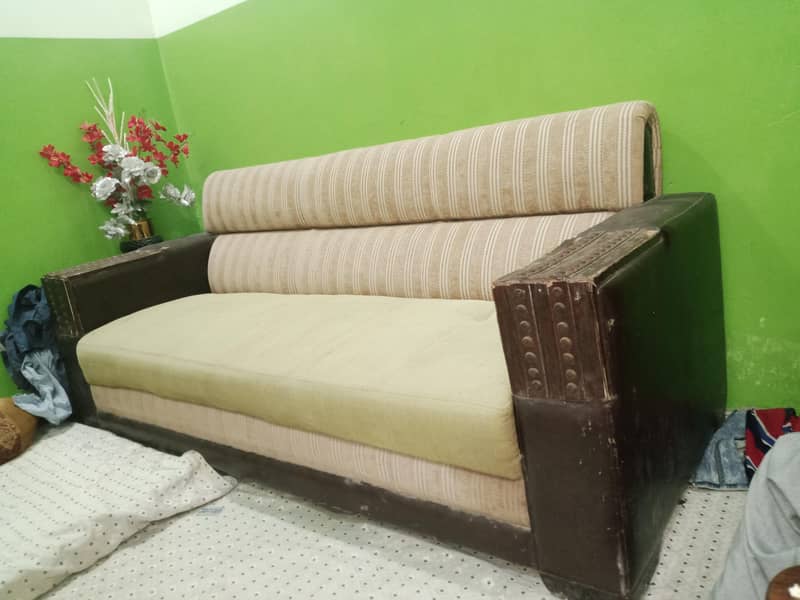 5 seater 0
