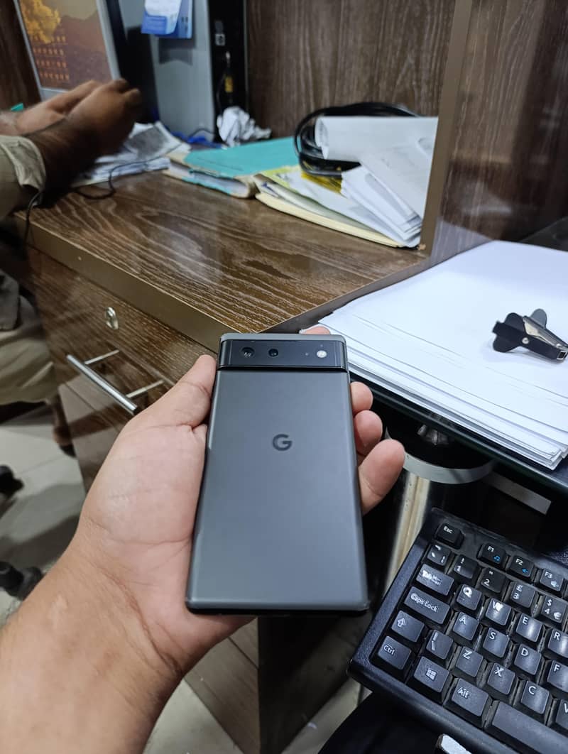 Google Pixel 6 2