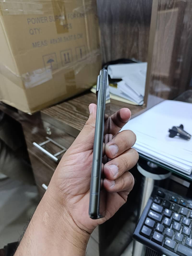 Google Pixel 6 5