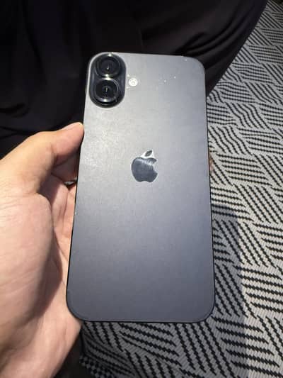 Apple iPhone 16 Plus Battery health 100%