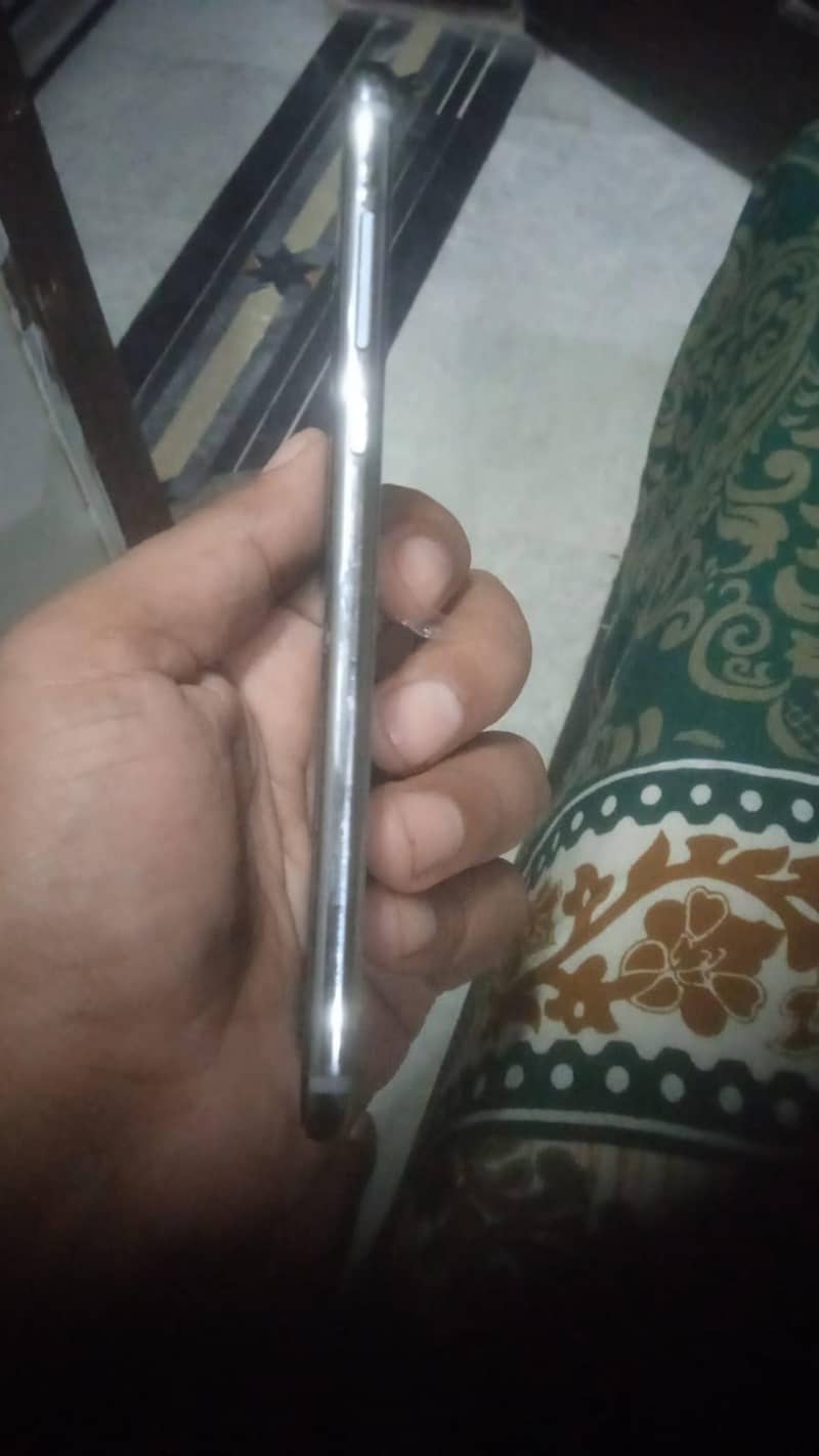Huawei Nova Plus 1