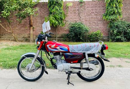 Honda CG125 | Model 2022| 13000 KM | First Owner Bike | Best for 2023