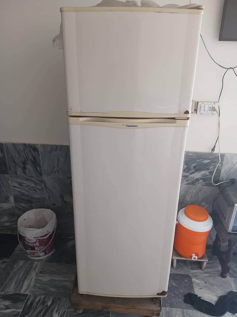 refrigerator 0
