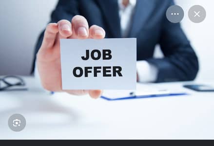 Job available at pizza restruant
