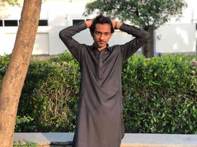 Farhad Khan 