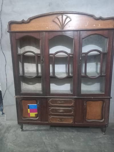 Bed and show case  for sale