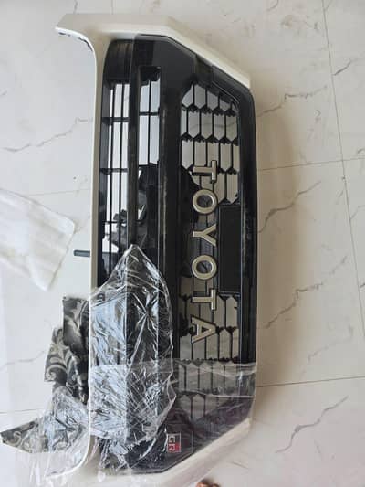 revo GR 2022 brand new bumper no used