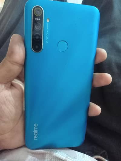 Realme 5i with box