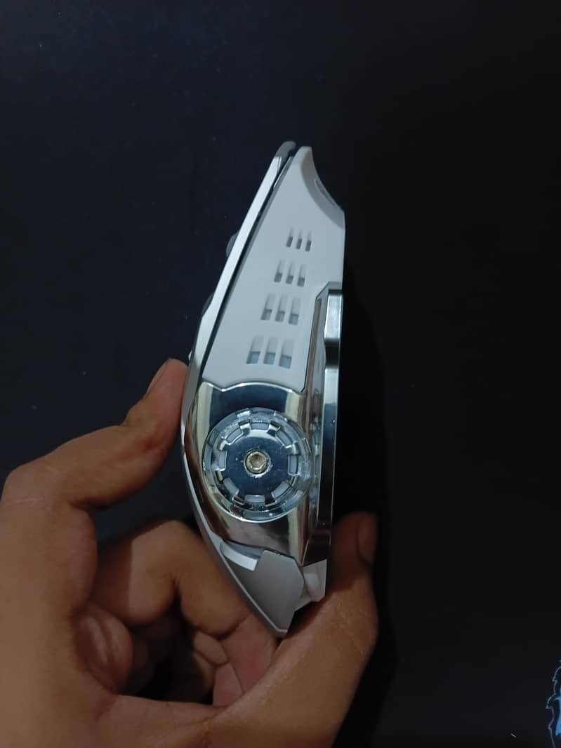 Wireless Gaming Mouse 12