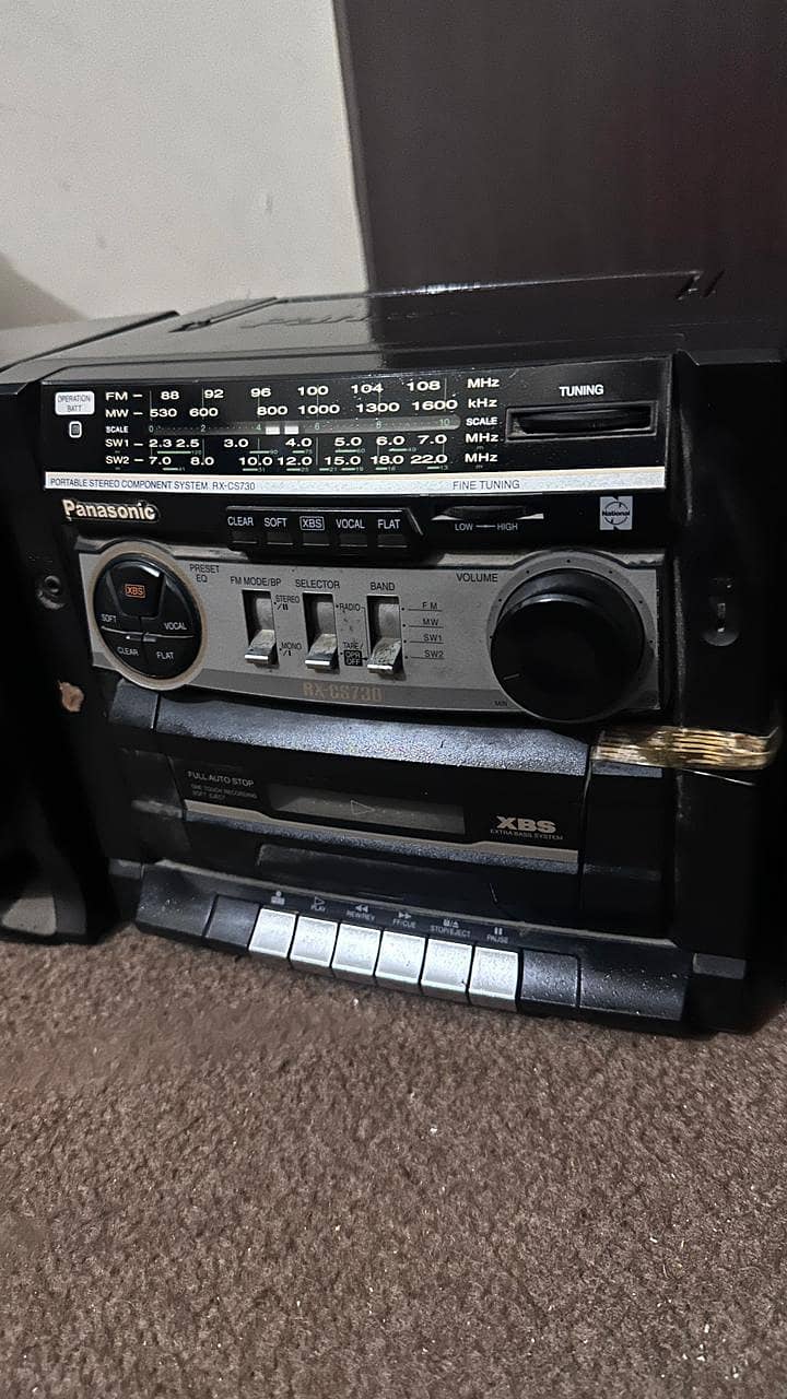 speaker set 2