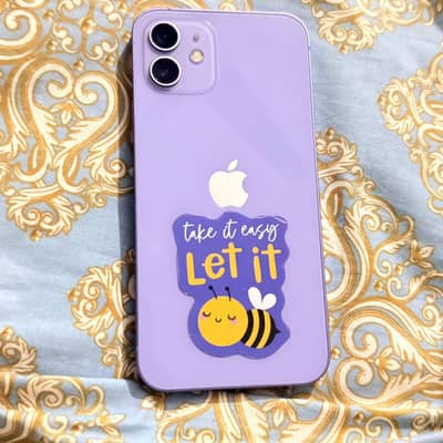 Apple iPhone 12