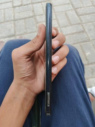 Honor 9 Lite 10/10 read ad