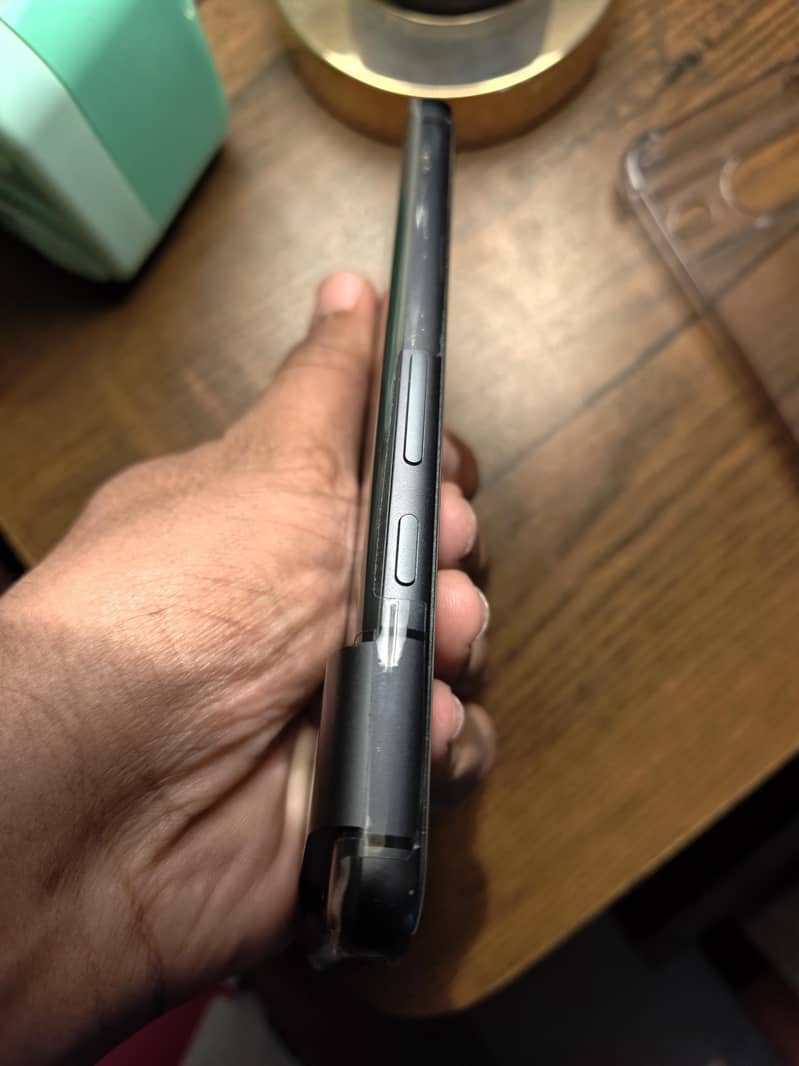 Google Pixel 8 10