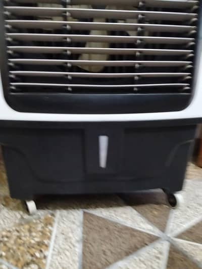 Master cooler bilkul new ha