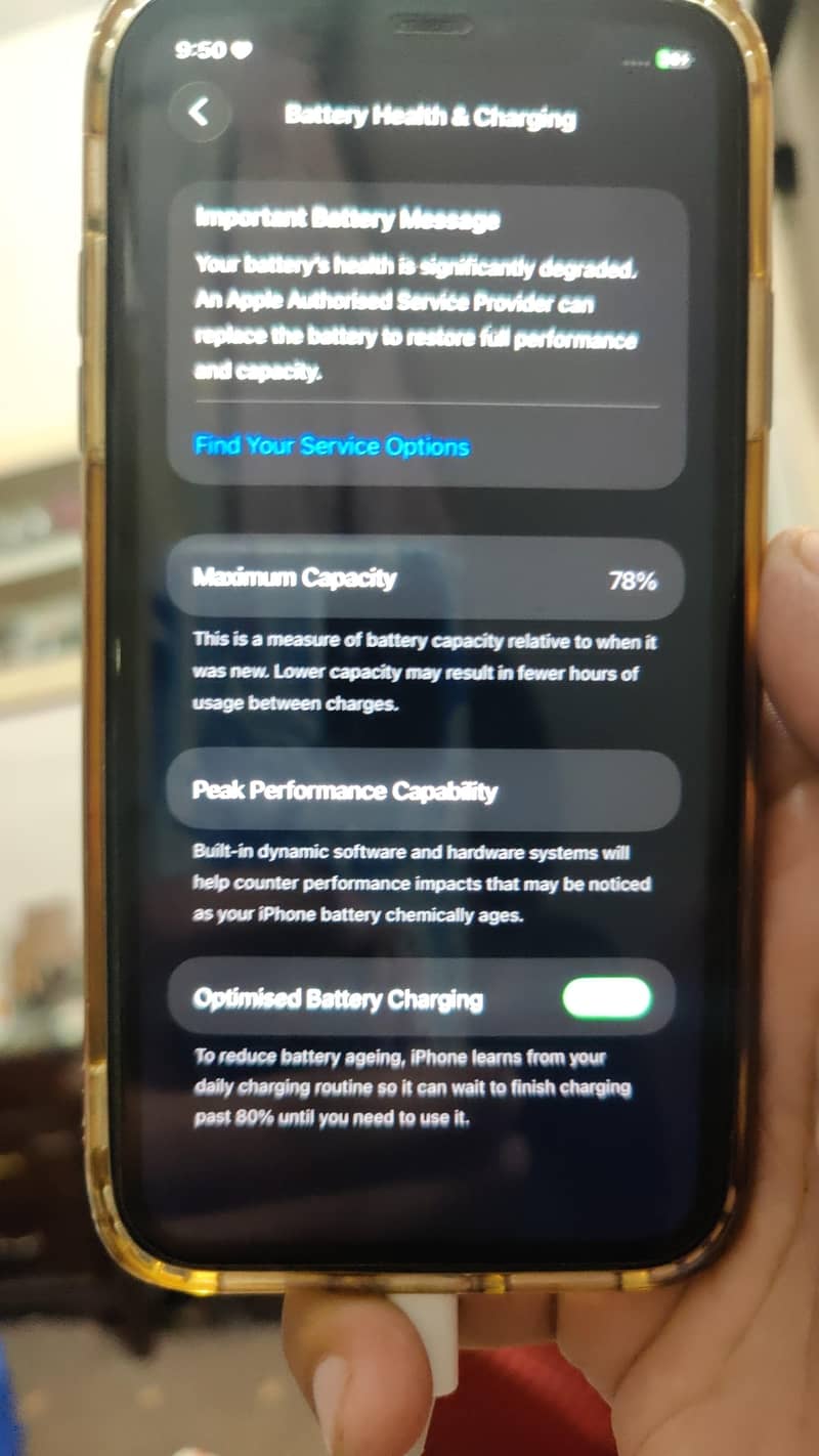 Apple iPhone 11 7