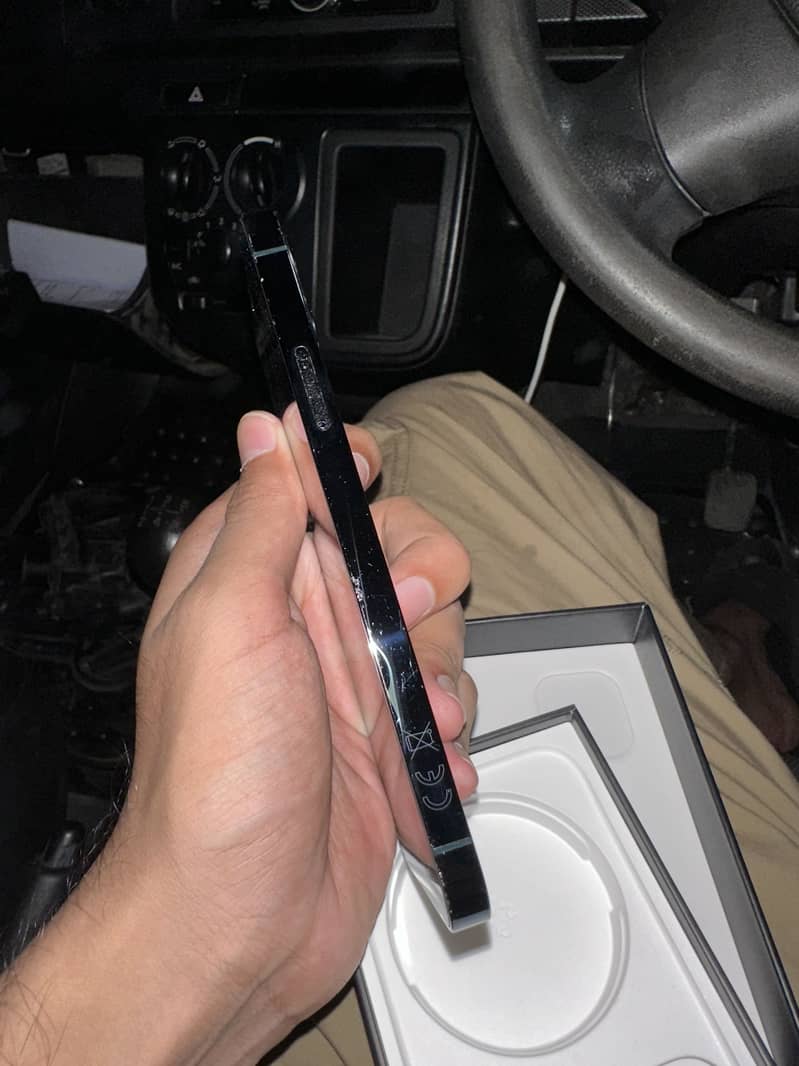 Iphone 12 pro 2