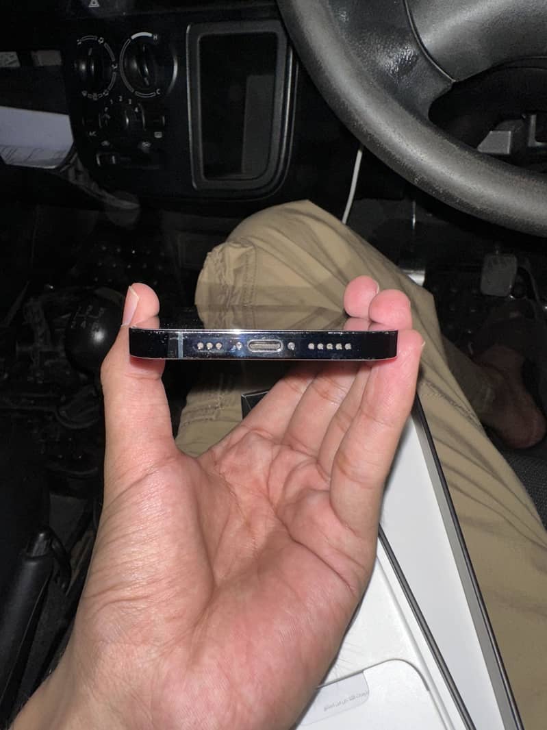Iphone 12 pro 4