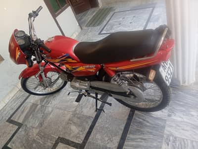 United 100 cc, 2022 Model