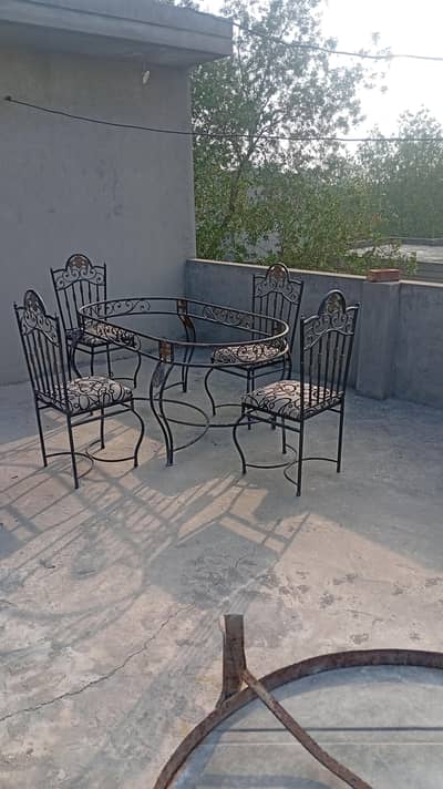 dining table with 6 chairs