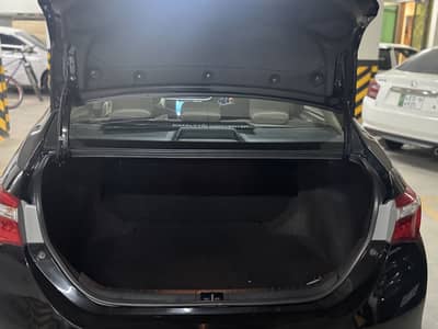 Toyota Corolla XLI Automatic (Limited Edition)