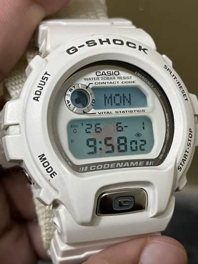 Casio G-shock DW-6697