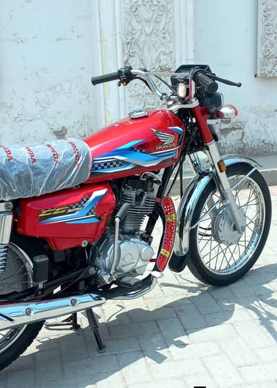 Honda CG125 2024 Lush [ 0306.6655410 ]