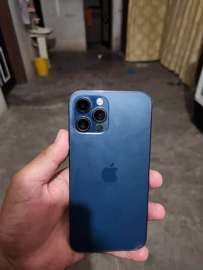 Apple iPhone 12 Pro Max with original cabel