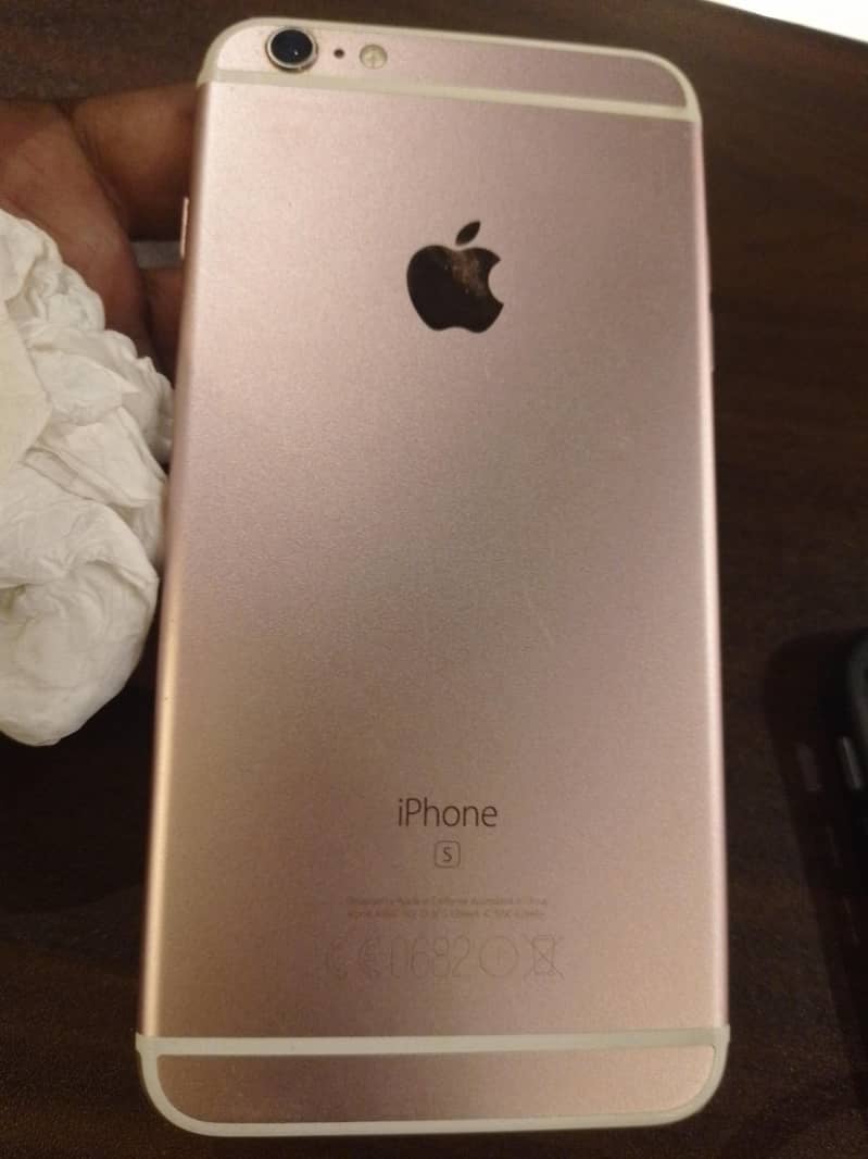 Apple iPhone 6 Plus 2