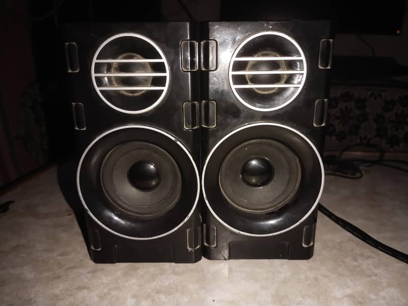 speaker 0