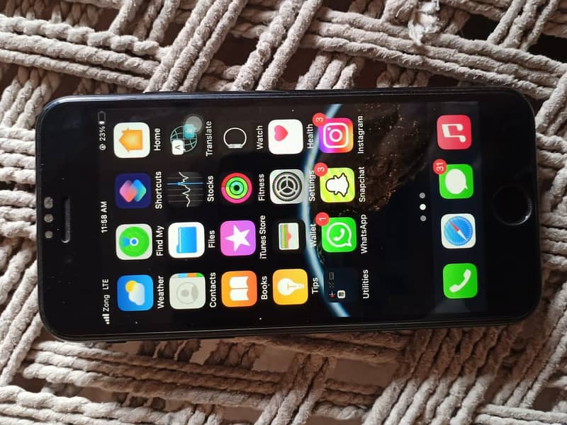 Apple iPhone SE 1