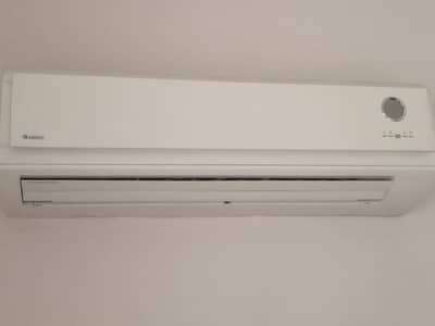 Gree Split AC - used