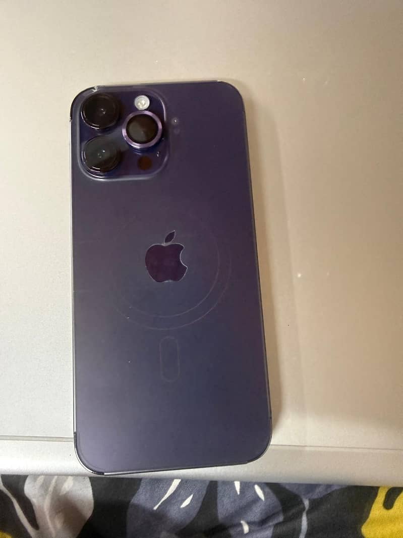 iphone 14 pro max 3