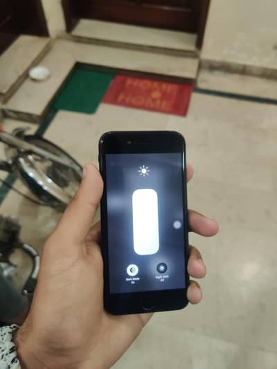 iPhone 7 PTA Approved 32gb for Sale (Cheap Price due to Home Button)