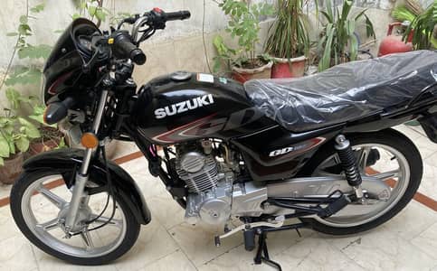 Suzuki GD 110s 2023 model open biometric available all Punjab number