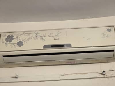 Split AC Haeir 1.5 Ton