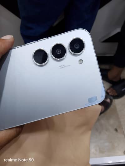 Tecno Spark 40  Pro  8+8/266