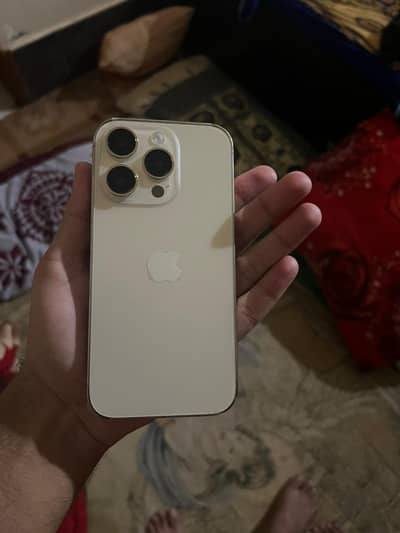 Apple iPhone 14 Pro