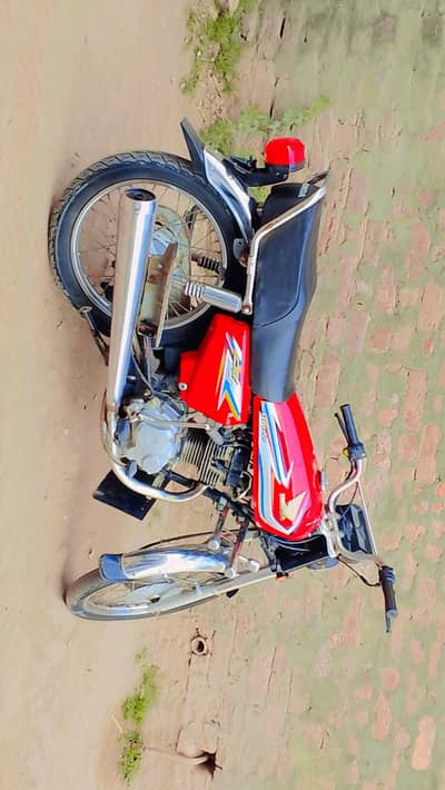 Honda 125 hay 2016