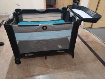 Graco pack and play