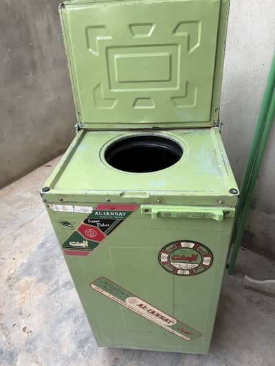 DRYER MACHINE FOR URGENT SALE