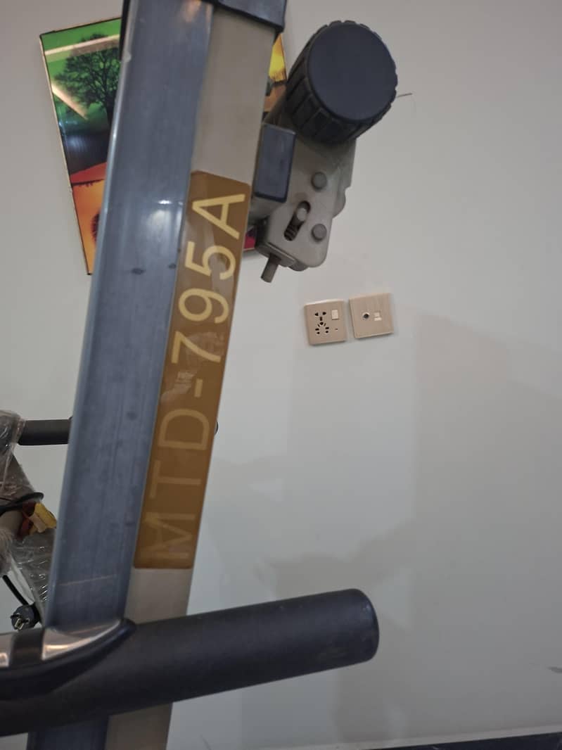 treadmill machine 5