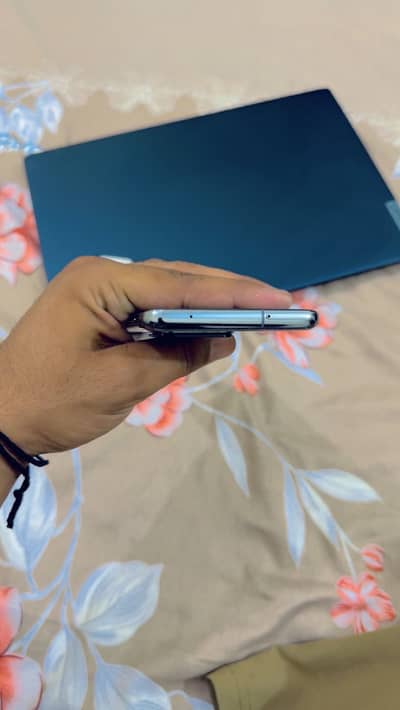 Samsung Mobile S20 Ultra