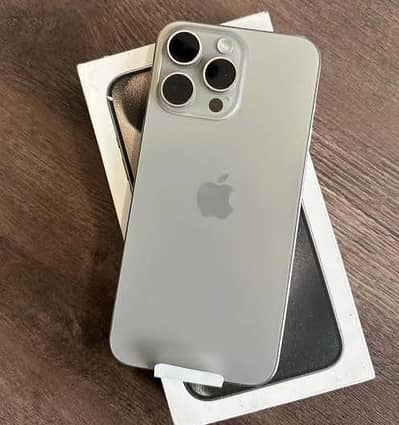 iPhone 15 pro max master coopyy box pack