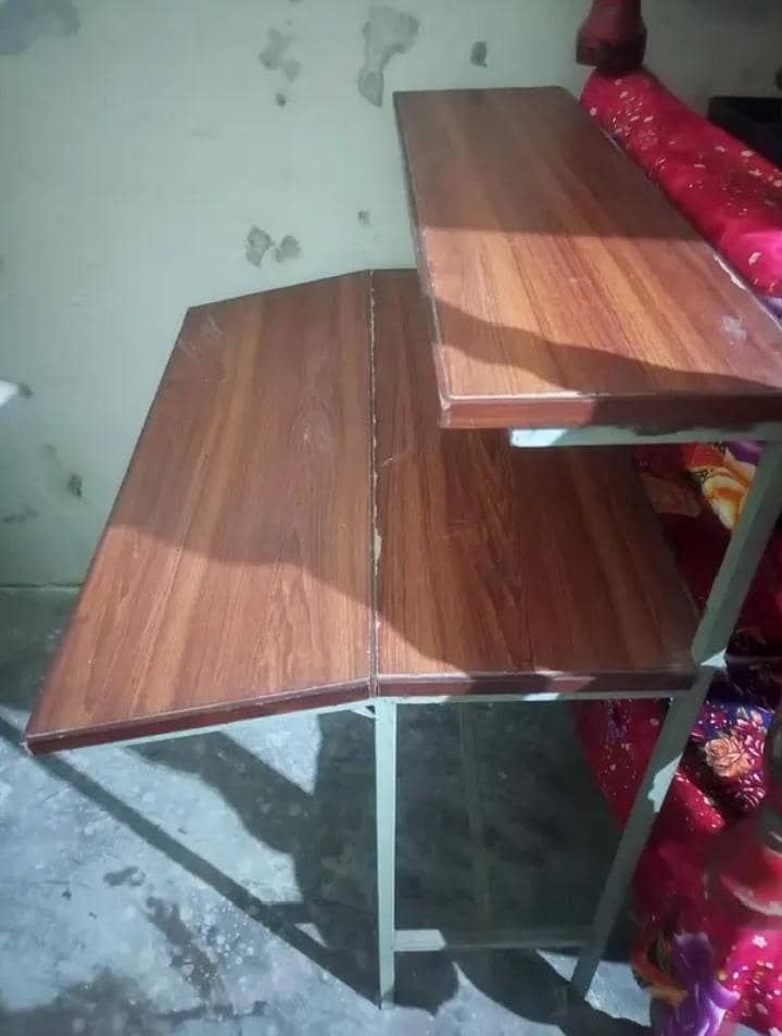 study Table 0