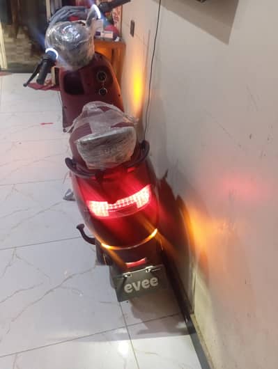 nisa scooty