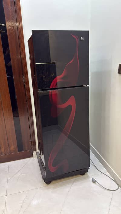 Pell fridge.