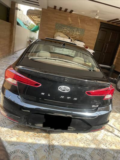 Hyundai Elantra GLS 2021